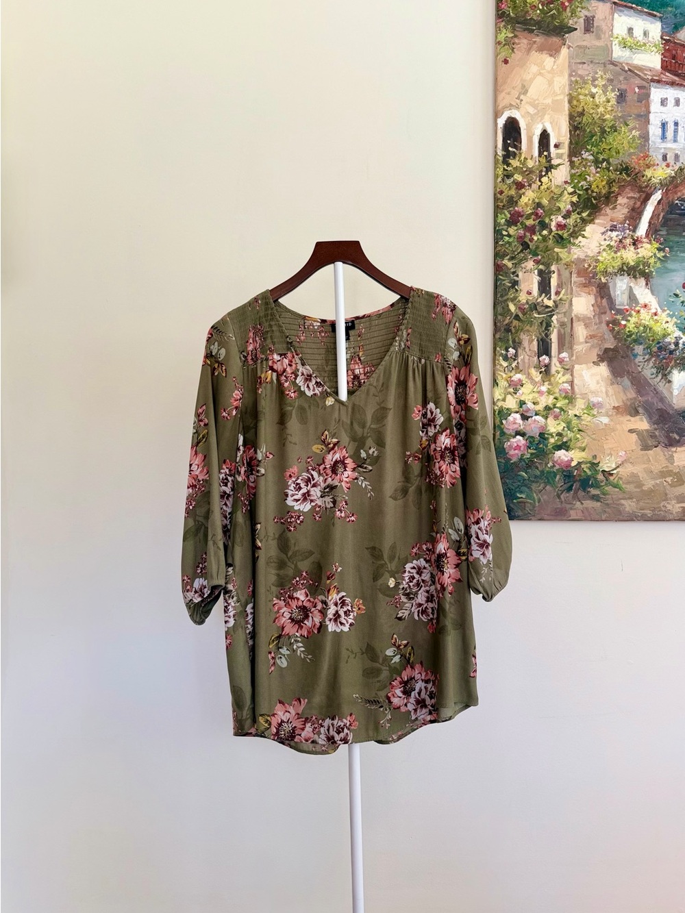 Torrid Olive Green Floral Sheer Peasant Blouse 3/4 Sleeve Lightweight Summer